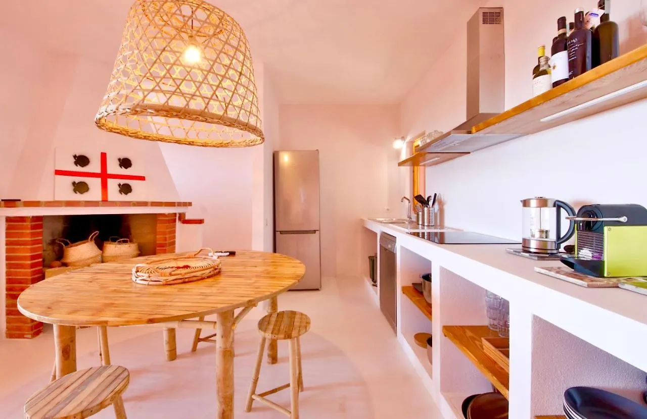 Appartamento La Vedetta Dell'Eden By Klabhouse Domus De Maria 0*,